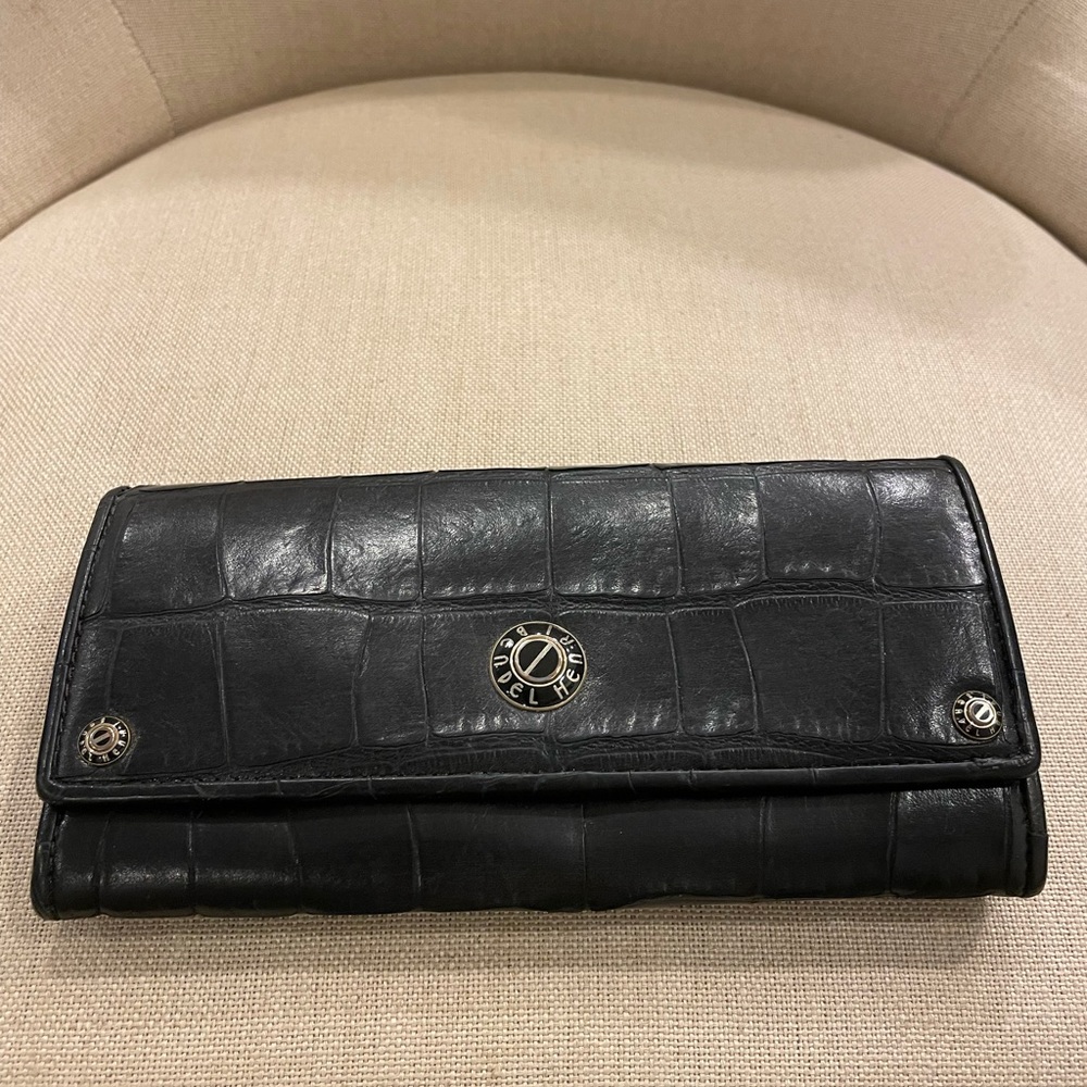 Henri Bendel- black croc wallet with duster